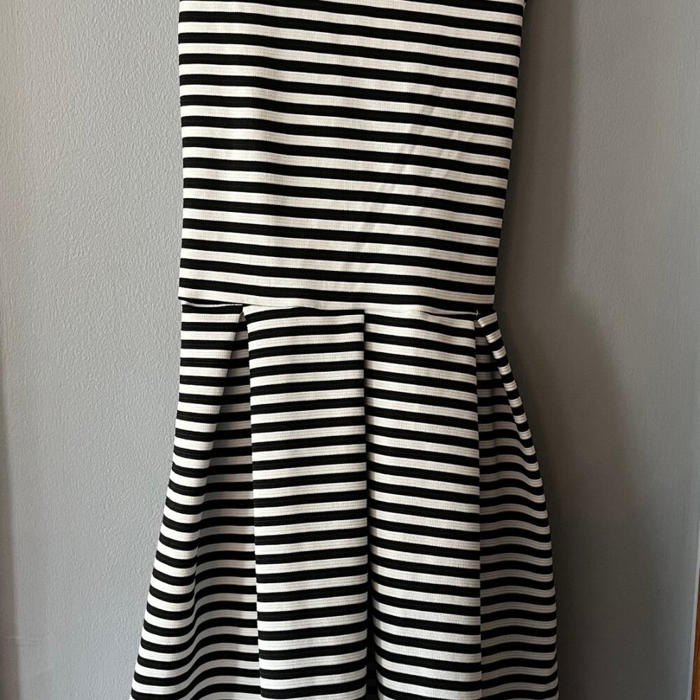 Soprano Black & White Striped Dress - Size 16